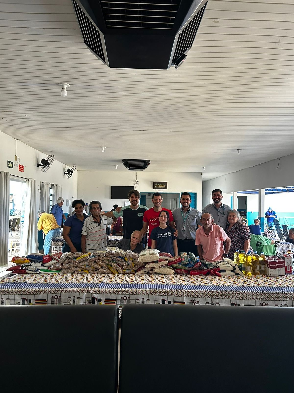 Entrega de alimentos ao Abrigo Sol Nascente - foto 2